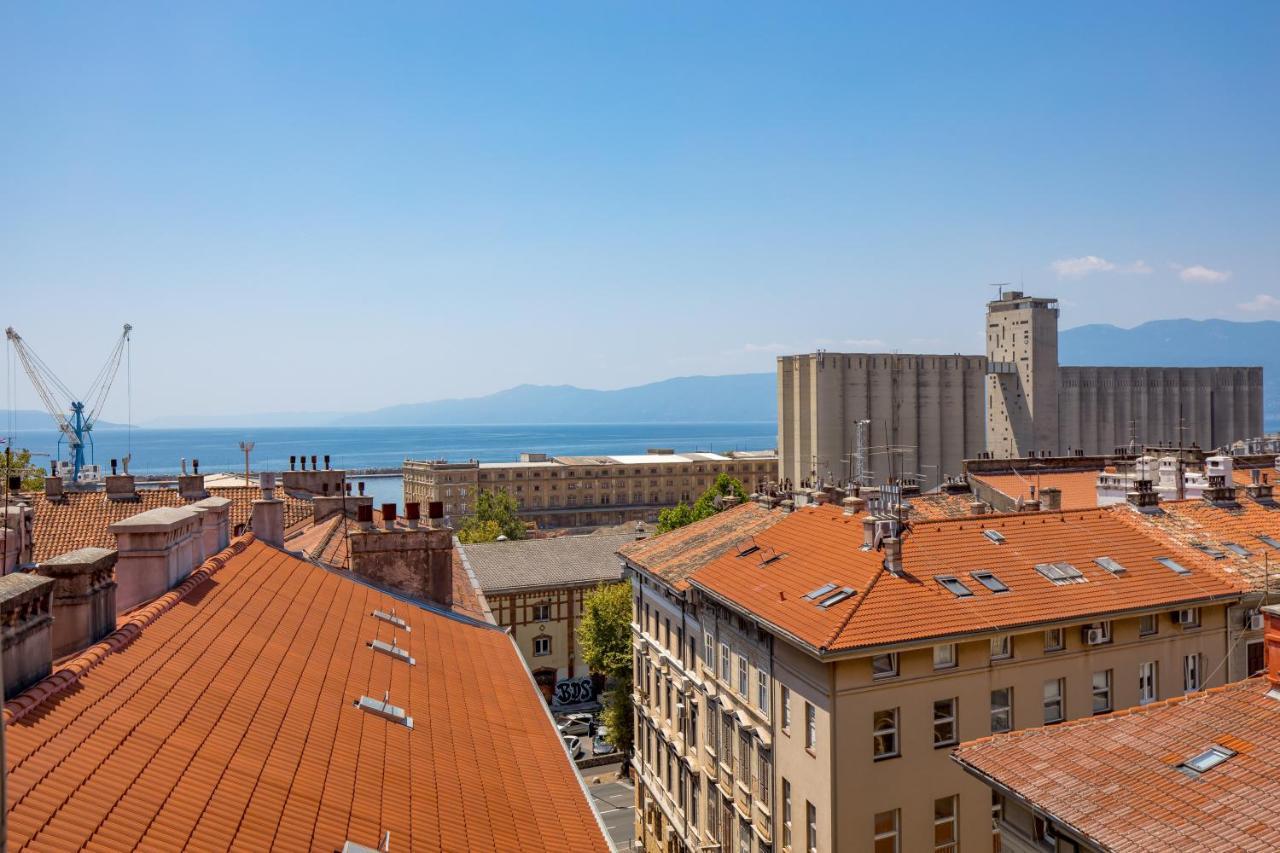 Apartments Penkala 3 Rijeka Bagian luar foto
